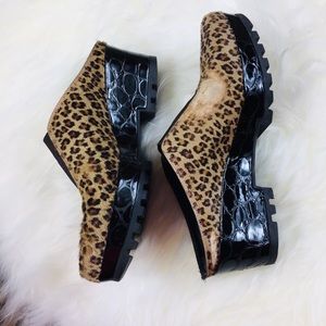 Donald J Pliner Leopard Print wedge clogs Size 8